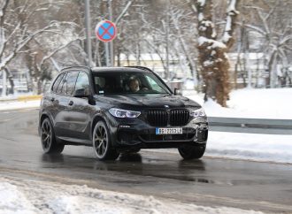 TEST: BMW X5 xDrive 45e
