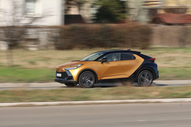 Test Toyota C-HR