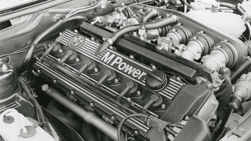 BMW M5 E28