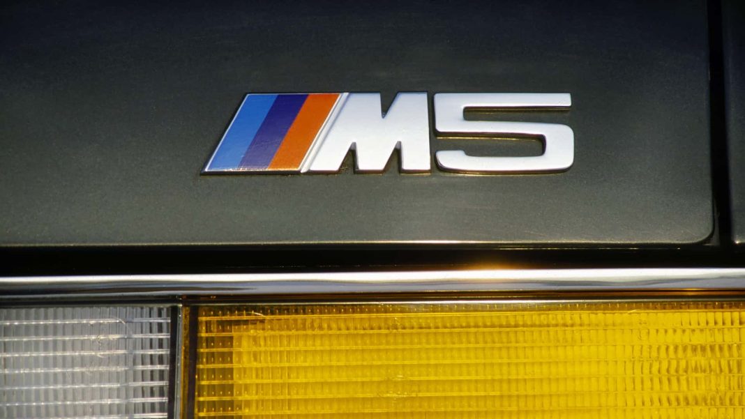 bmw-m5-e28-1984-1987 (4) BMW M5 E28