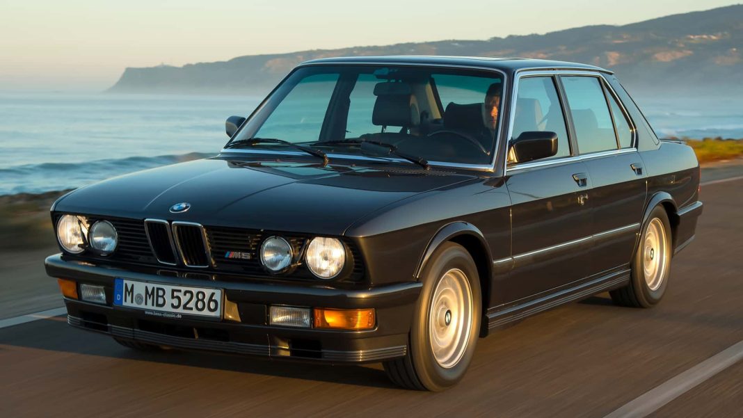 bmw-m5-e28-1984-1987 (5) BMW M5 E28