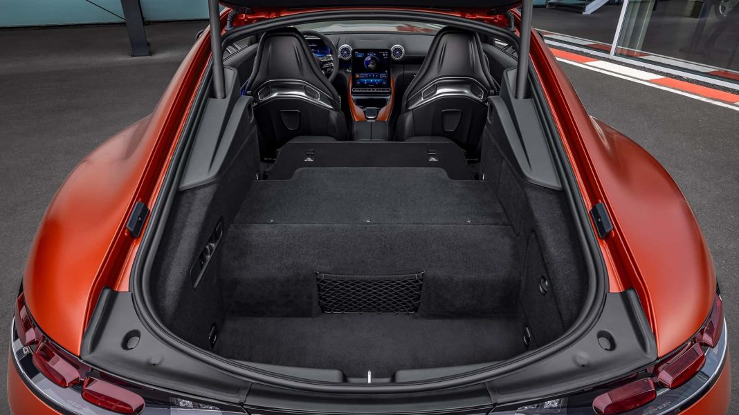 mercedes-amg-gt-63-s-e-performance-2024 (13) Mercedes-AMG GT 63 SE Performance