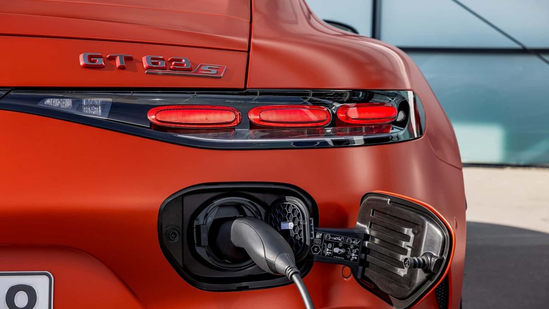 mercedes-amg-gt-63-s-e-performance-2024 (16) Mercedes-AMG GT 63 SE Performance