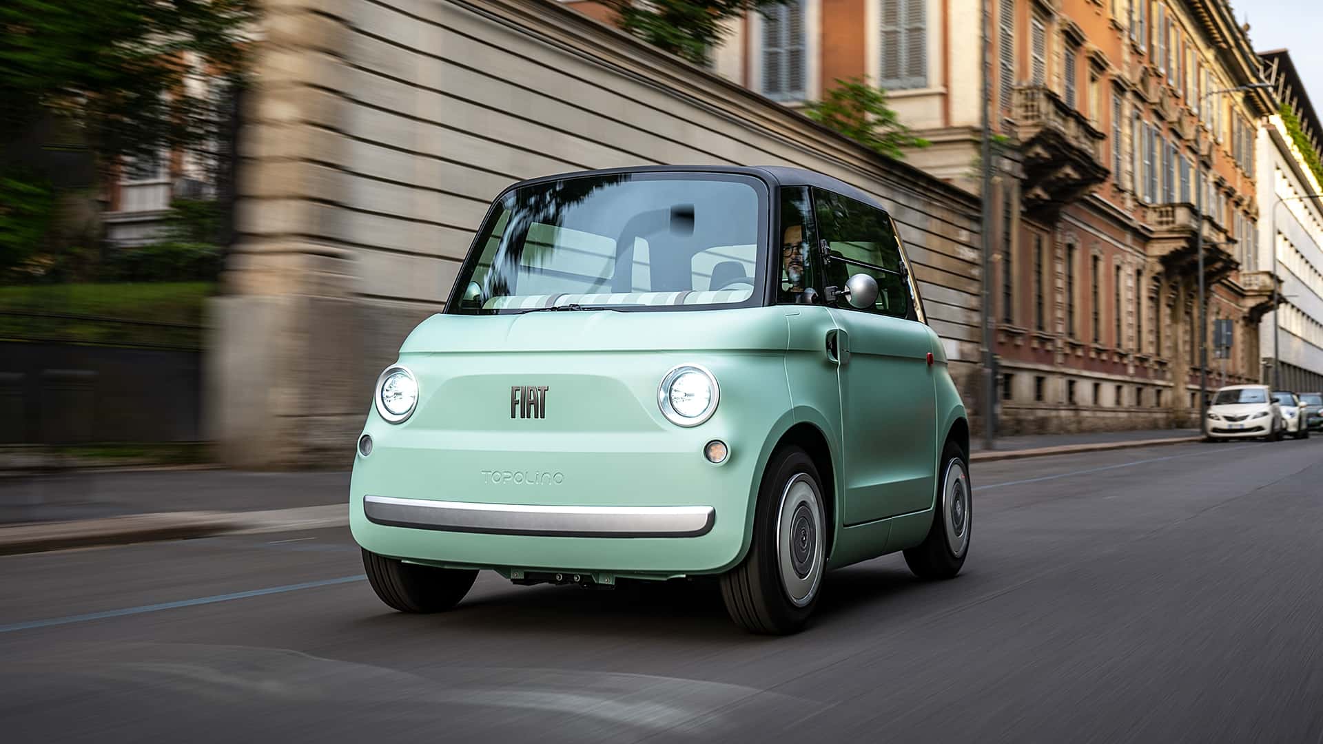 Zabranili postavljanje italijanske zastave na Fiat Topolino