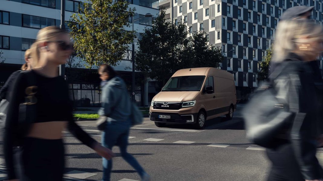 man-tge-next-level-telecamera-posteriore 5 MAN TGE