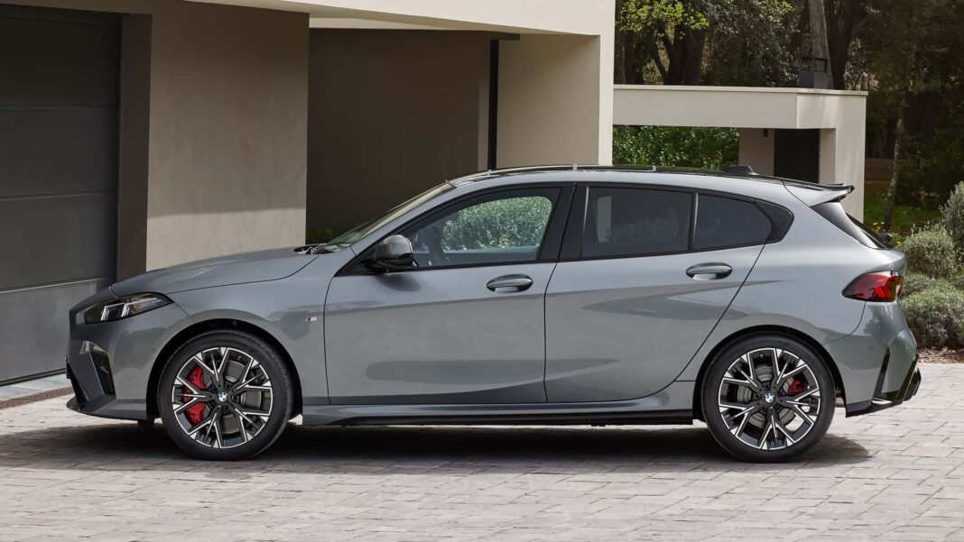 bmw-1er-2024 11 BMW Serije 1 F70