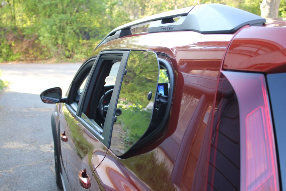 Auto magazin Srbija Dacia Jogger 1,0 TCe 110 Extreme 7 sedišta