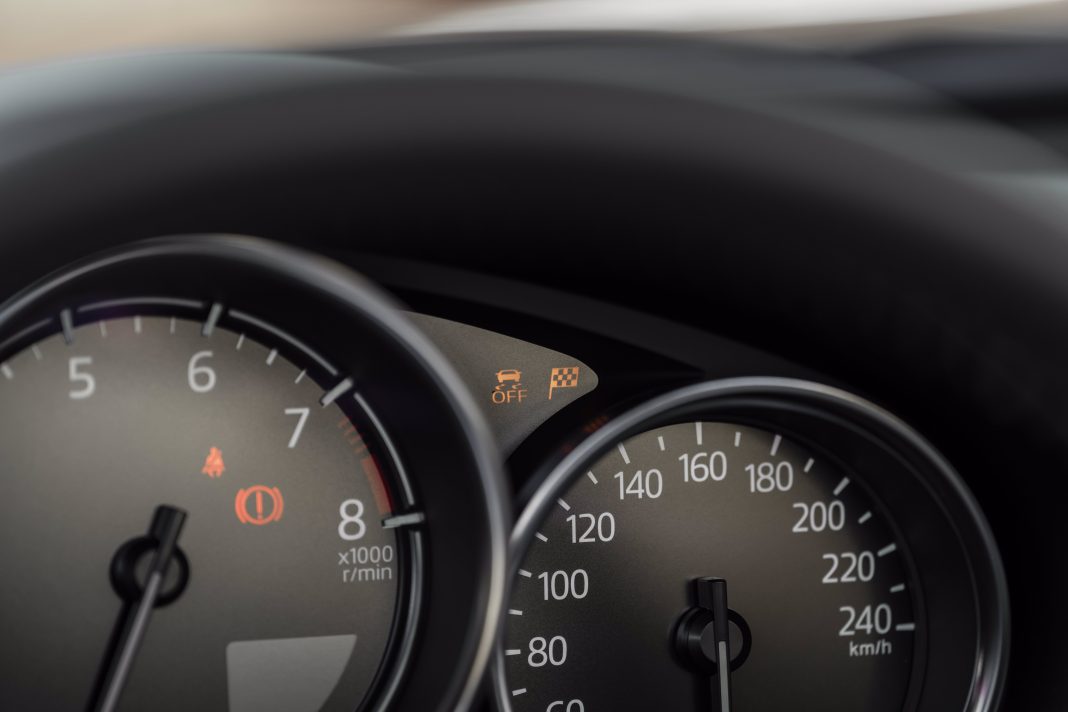 mazda_mx-5_35th_anniversary_2024_mazda_mx-5_src_int_7_lowres Mazda MX-5