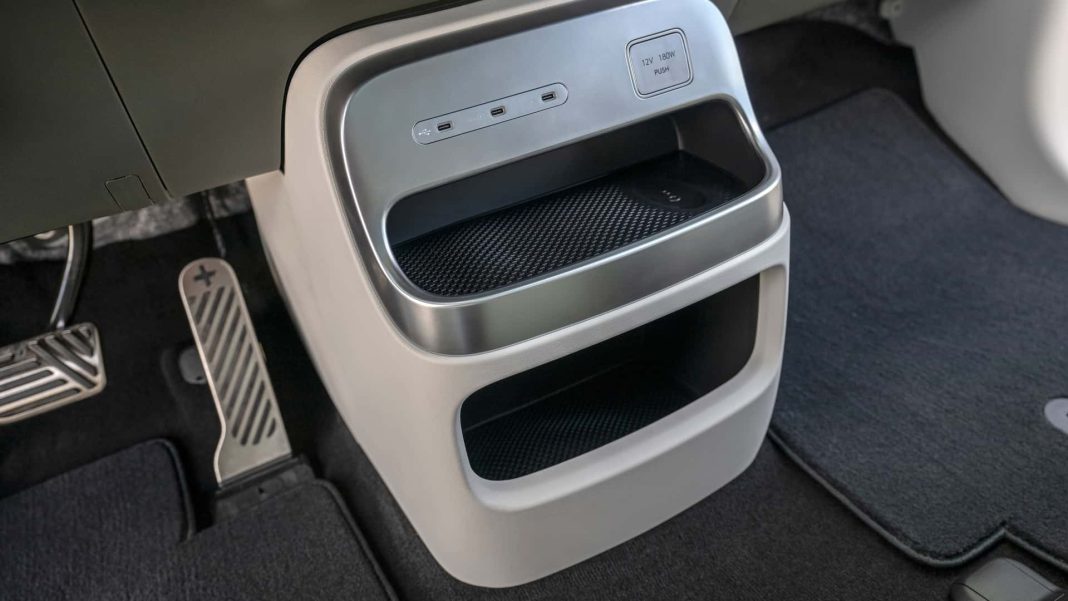 2025-hyundai-ioniq-9 (22) Hyundai Ioniq 9