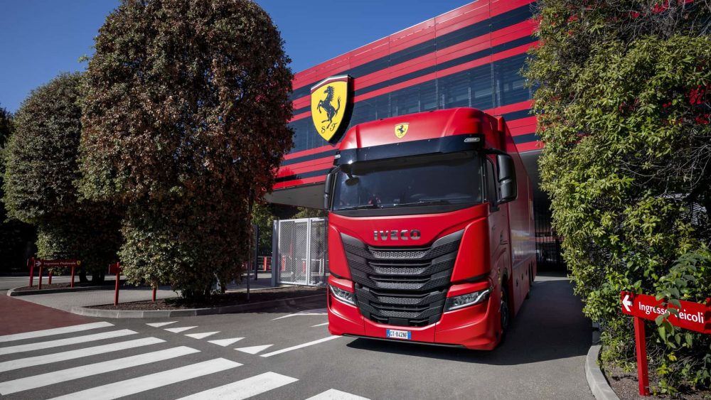 Iveco S-Way Daily Ferrari F1