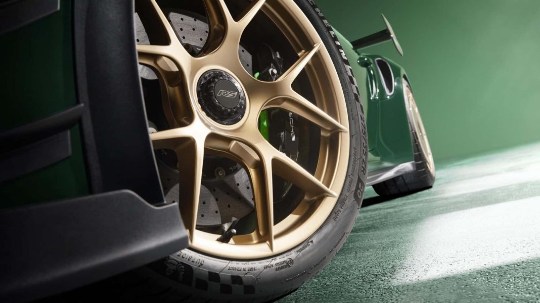 porsche-911-gt3-rs-with-manthey-kit (8) Porsche GT3 RS Manthey