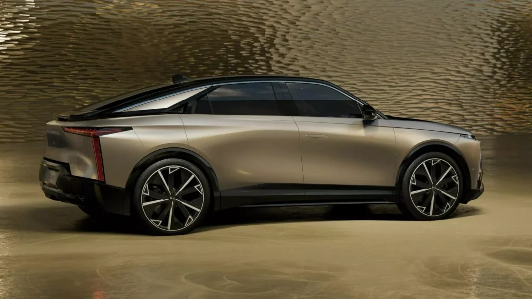 DS-N°8-4-copy-1536x864 DS N°8