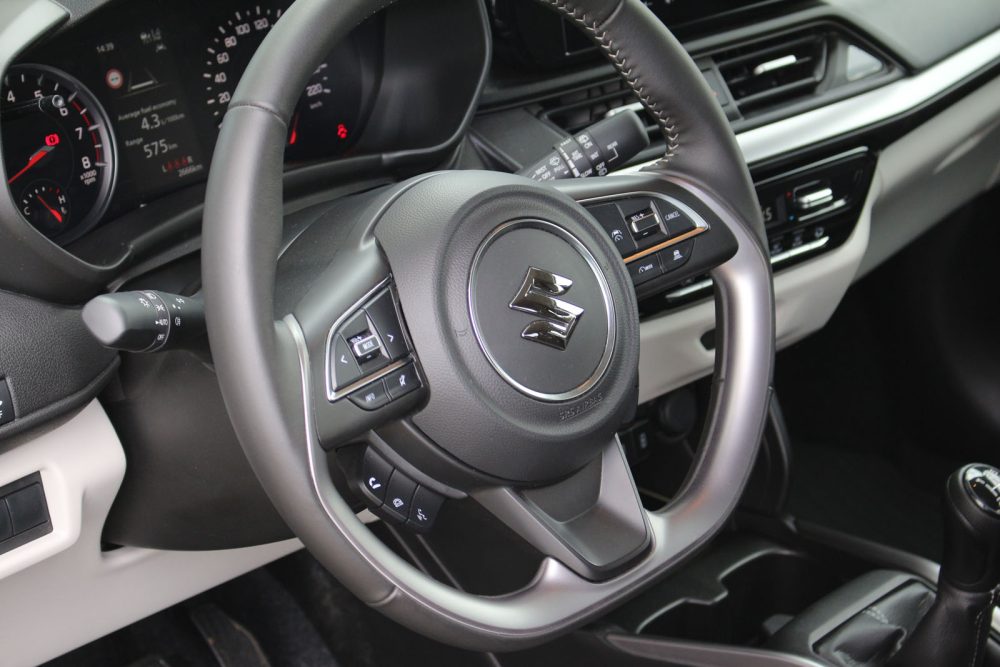 Auto magazin Srbija Test Suzuki Swift 1,2 DualJet Hybrid 2WD