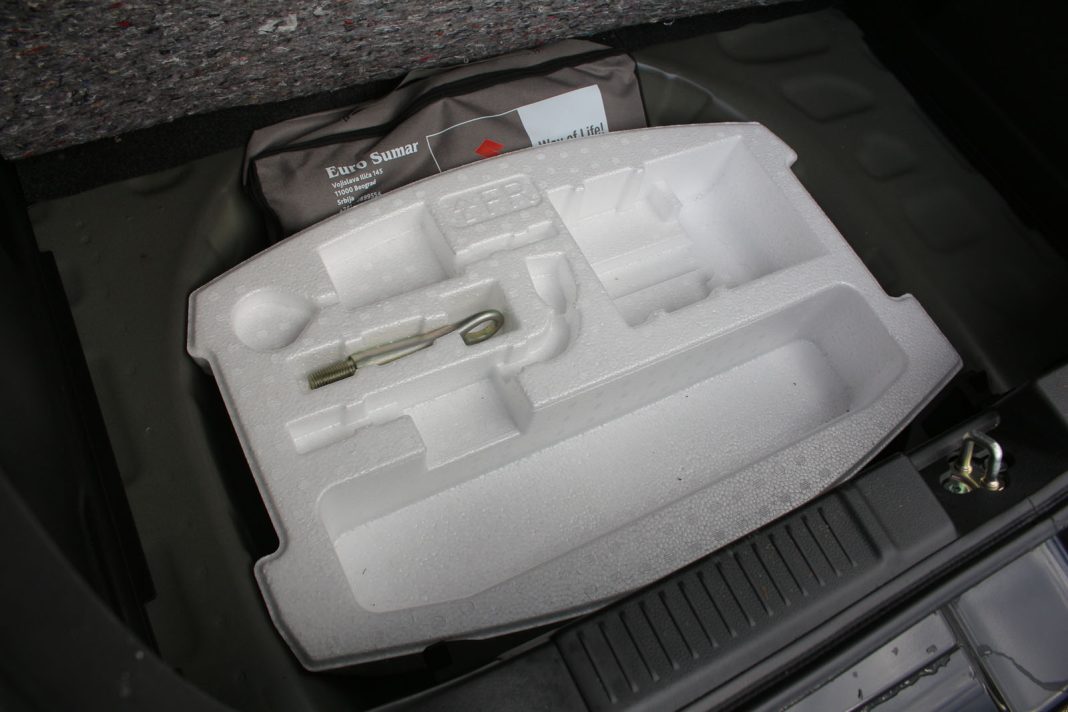 IMG_5618 Auto magazin Srbija Test Suzuki Swift 1,2 DualJet Hybrid 2WD