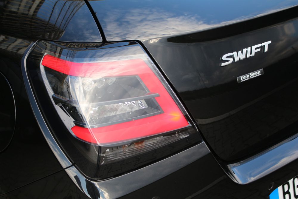 Auto magazin Srbija Test Suzuki Swift 1,2 DualJet Hybrid 2WD