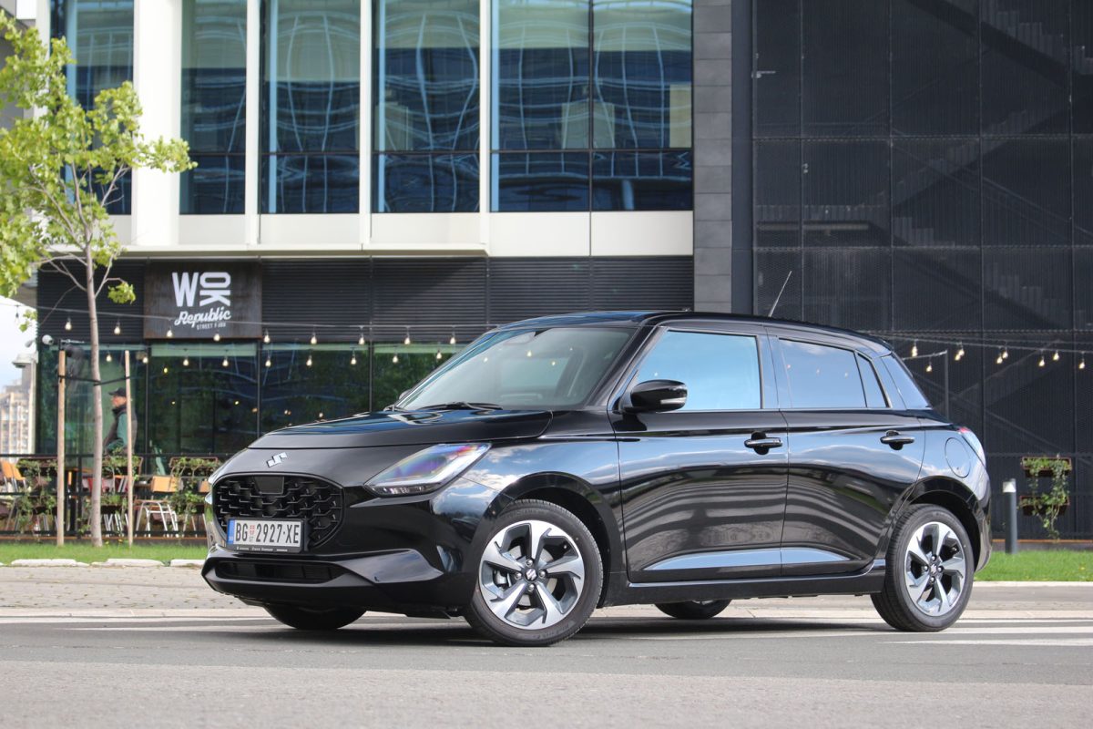 Auto magazin Srbija Test Suzuki Swift 1,2 DualJet Hybrid 2WD
