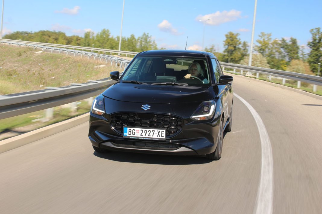 IMG_6067 Auto magazin Srbija Test Suzuki Swift 1,2 DualJet Hybrid 2WD