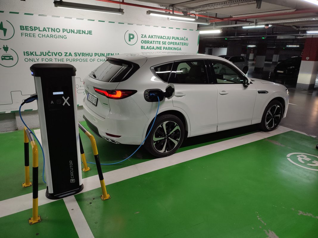 IMG_20230426_220642 Auto magazin Srbija TEST Mazda CX-60 E-Skyactiv PHEV AWD Takumi