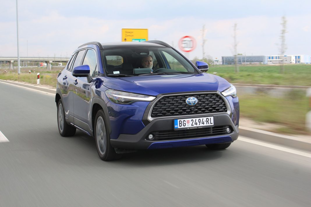 IMG_3445 Auto magazin Srbija TEST Toyota Corolla Cross Hybrid AWD