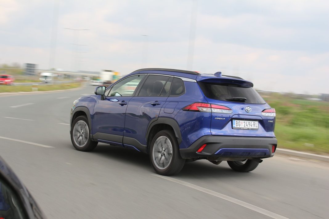 IMG_3485 Auto magazin Srbija TEST Toyota Corolla Cross Hybrid AWD