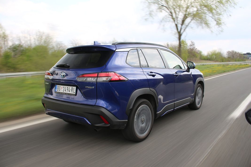 IMG_3700 Auto magazin Srbija TEST Toyota Corolla Cross Hybrid AWD