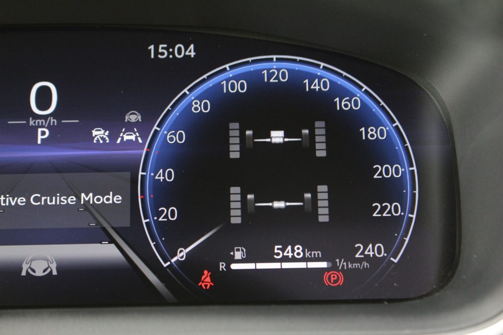 Auto magazin Srbija TEST Toyota Corolla Cross Hybrid AWD