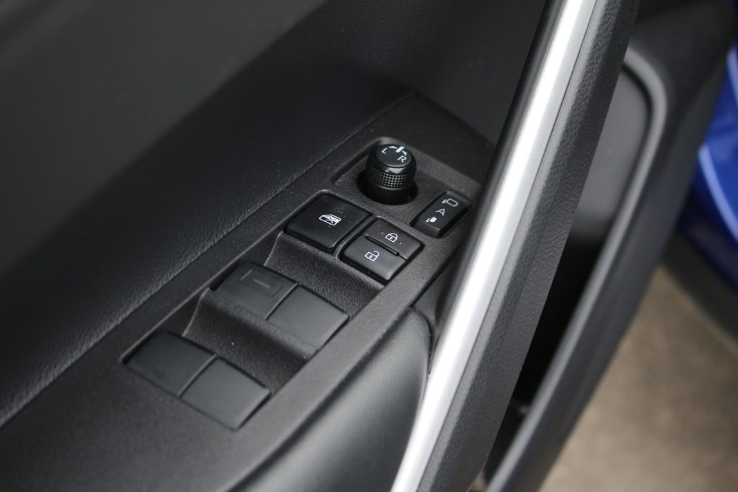 IMG_4224 Auto magazin Srbija TEST Toyota Corolla Cross Hybrid AWD