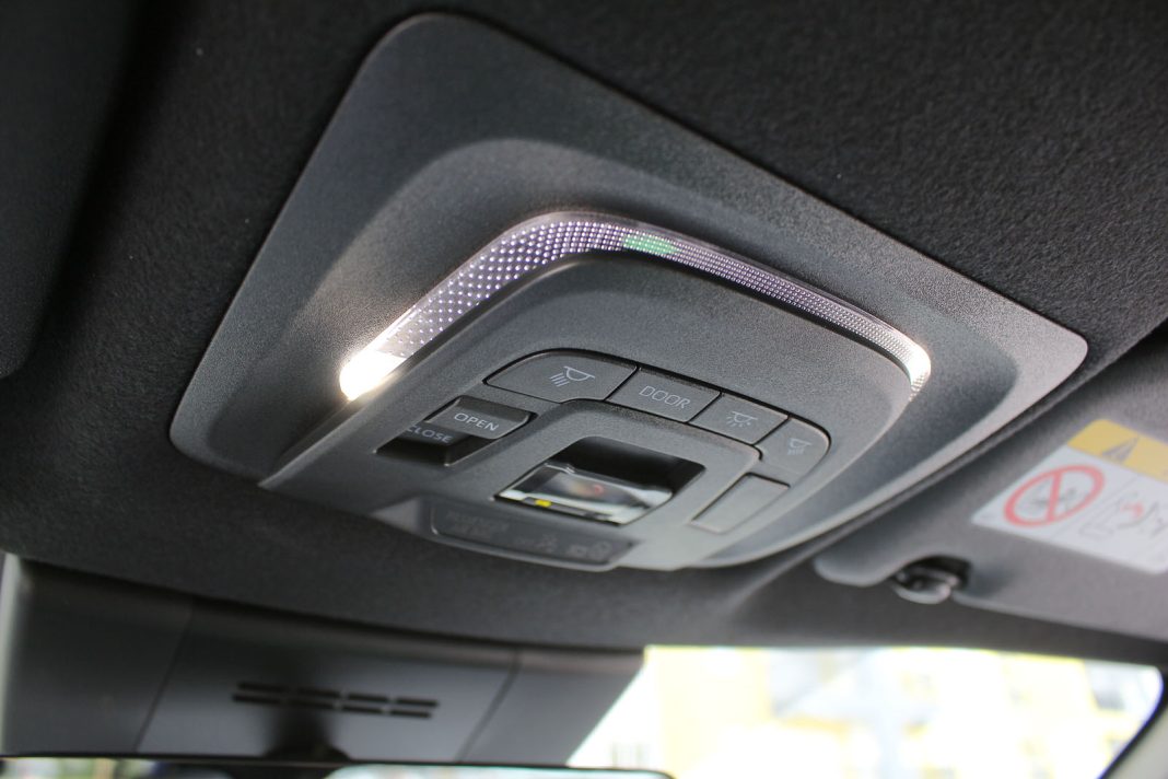 IMG_4267 Auto magazin Srbija TEST Toyota Corolla Cross Hybrid AWD