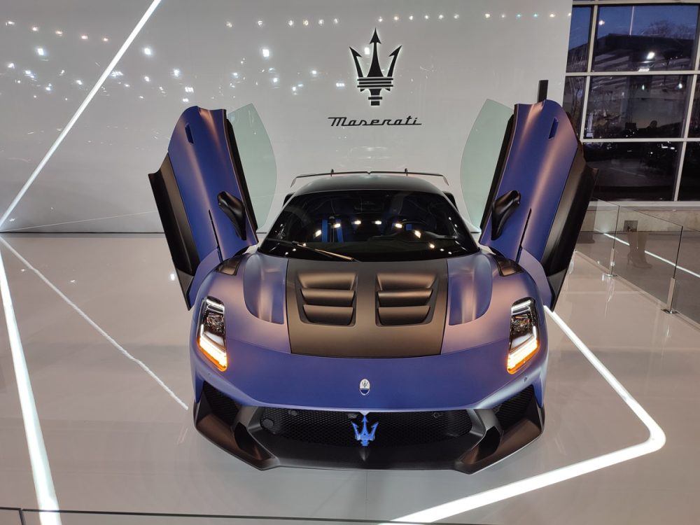 Maserati MC 20 GT 2 Stradale sajam automobila beograd 2025