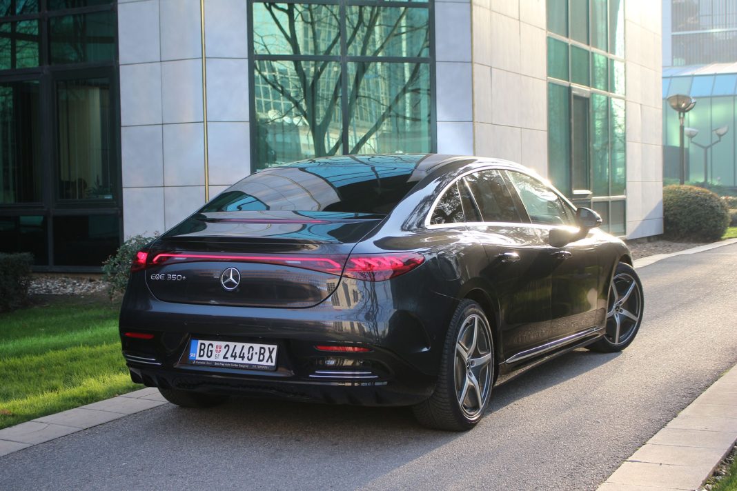 Auto magazin Srbija Test Mercedes-Benz EQE 350+