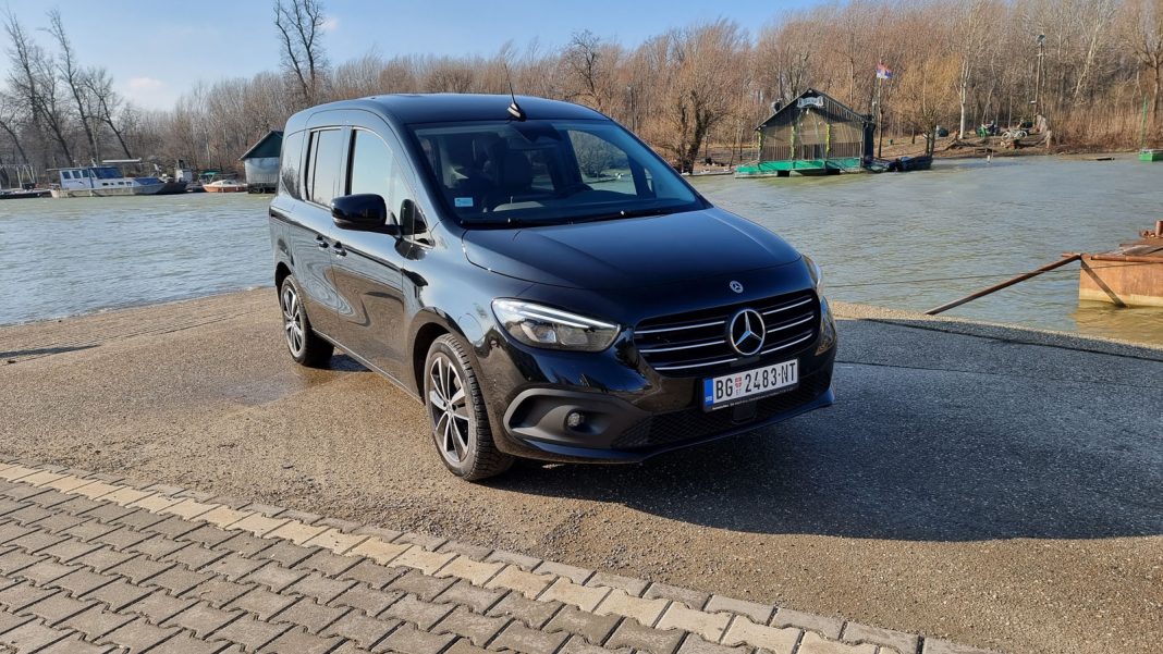 20230115_111743 Auto magazin Srbija Test Mercedes-Benz T180d