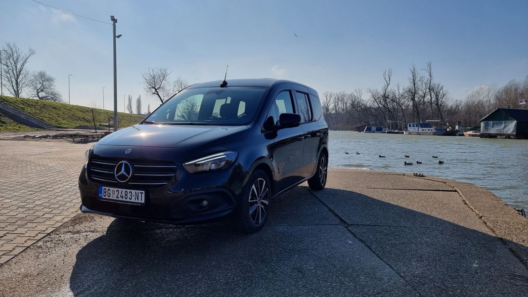 20230115_111759 Auto magazin Srbija Test Mercedes-Benz T180d