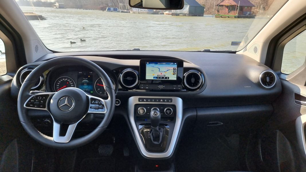 20230115_112209 Auto magazin Srbija Test Mercedes-Benz T180d