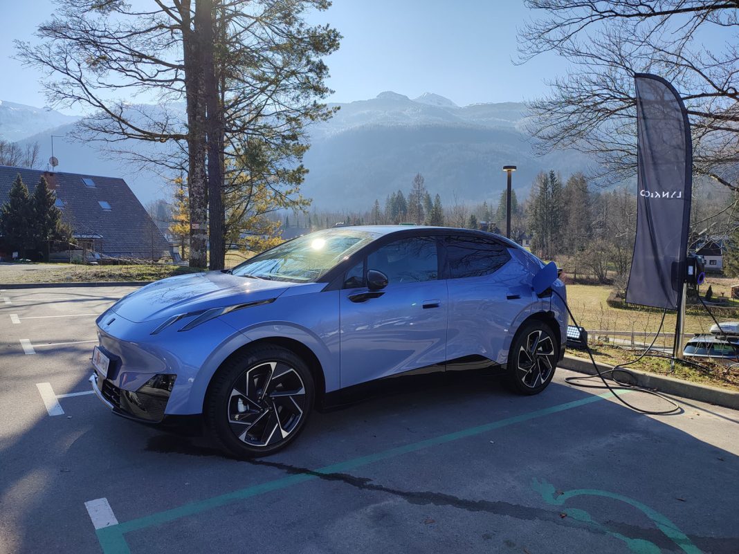 IMG_20250204_112828 Lynk & Co 02