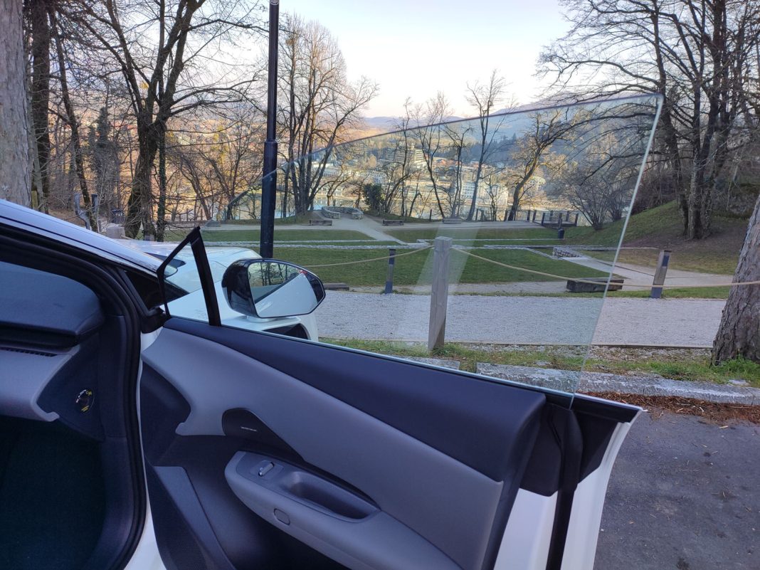 IMG_20250204_152002 Lynk & Co 02