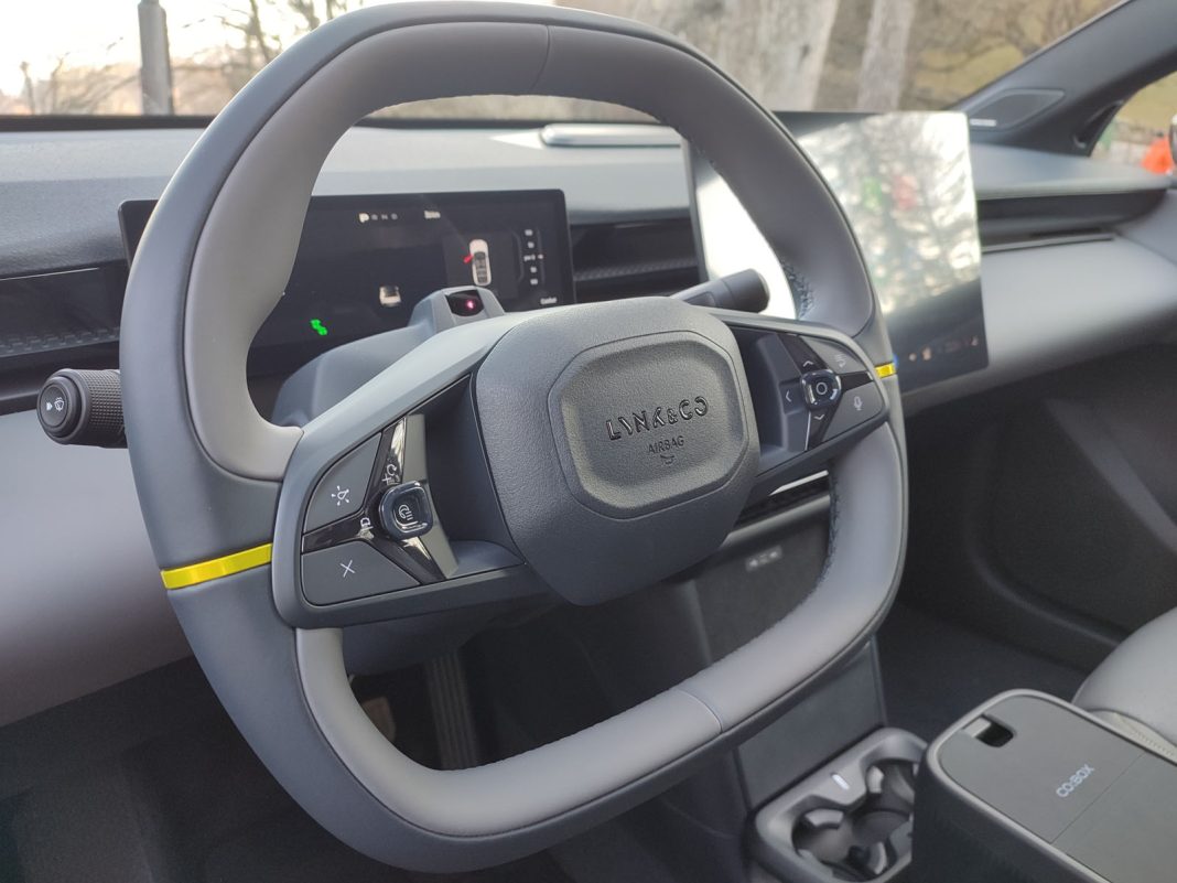 IMG_20250204_152944 Lynk & Co 02