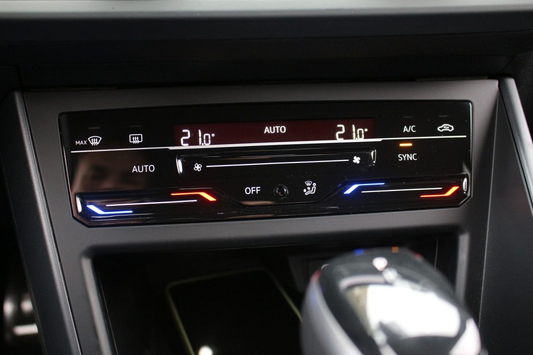 IMG_2544 Auto magazin Srbija TEST: Volkswagen Taigo R-line 1.0 TSI DSG