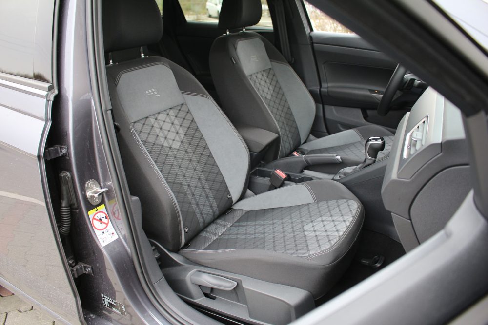 Auto magazin Srbija TEST: Volkswagen Taigo R-line 1.0 TSI DSG