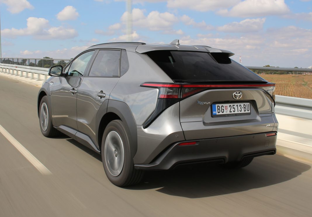 IMG_2583 Toyota bZ4X AWD