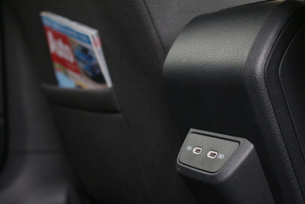 Auto magazin Srbija TEST: Volkswagen Taigo R-line 1.0 TSI DSG