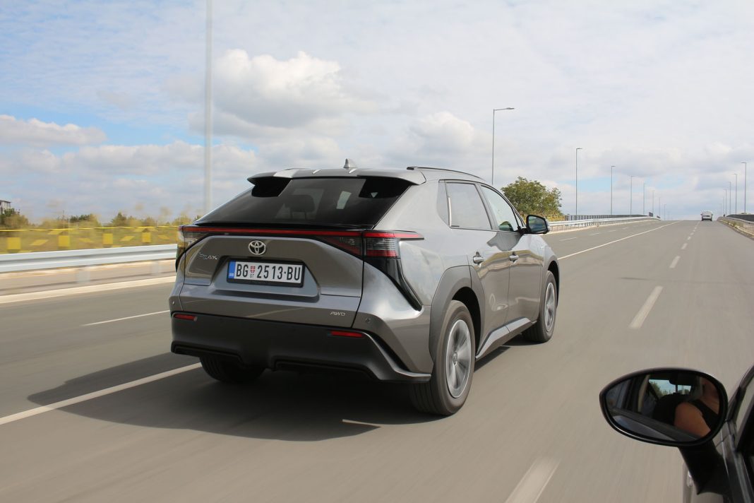 IMG_2636 Toyota bZ4X AWD