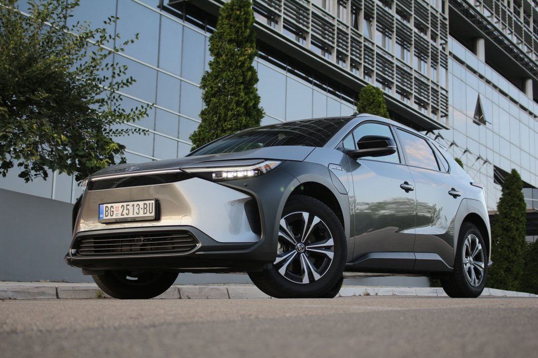 IMG_2946 Toyota bZ4X AWD