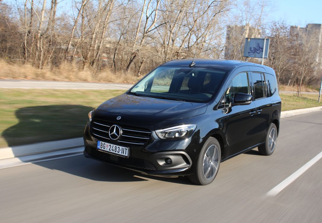 IMG_5122 Auto magazin Srbija Test Mercedes-Benz T180d