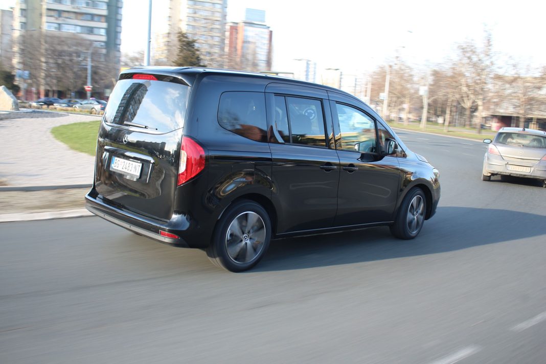 IMG_5217 Auto magazin Srbija Test Mercedes-Benz T180d