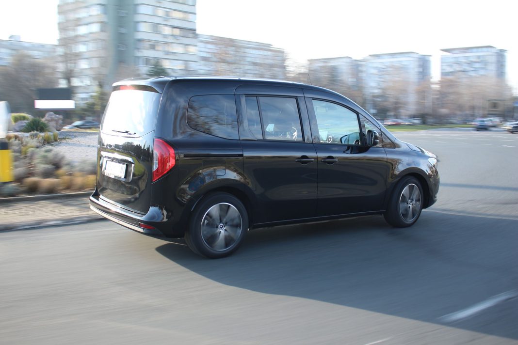 IMG_5224 Auto magazin Srbija Test Mercedes-Benz T180d