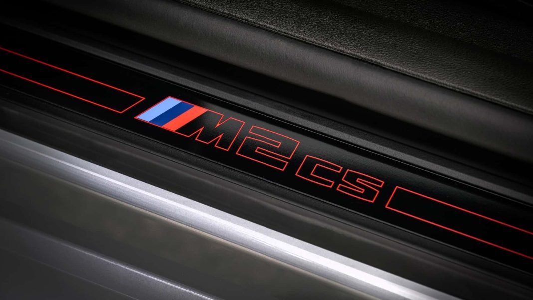 bmw-m2-cs-2025 (14) BMW M2 CS