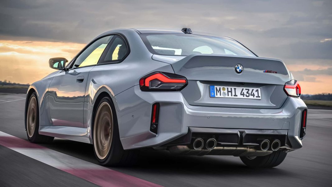 bmw-m2-cs-2025 (5) BMW M2 CS