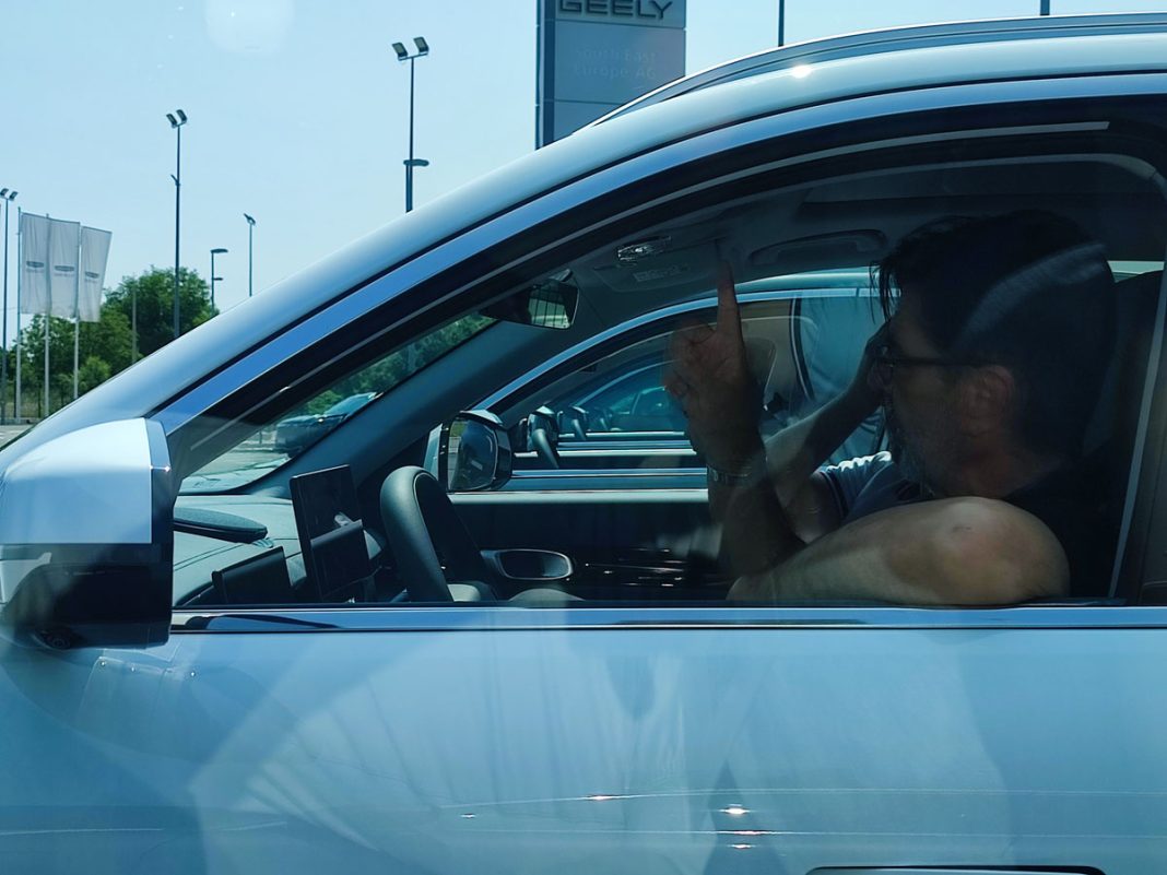 IMG_20250610_105244 Geely EX5