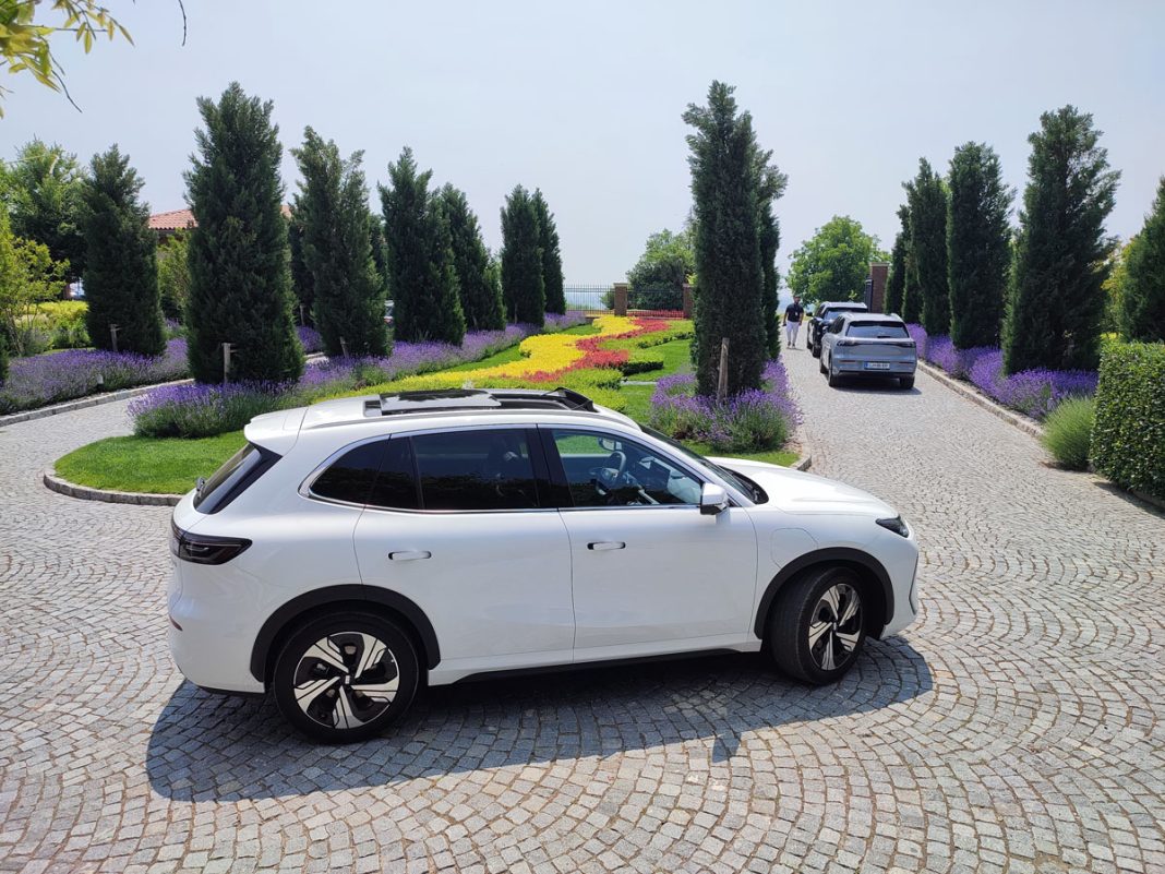 IMG_20250610_125951 Geely EX5