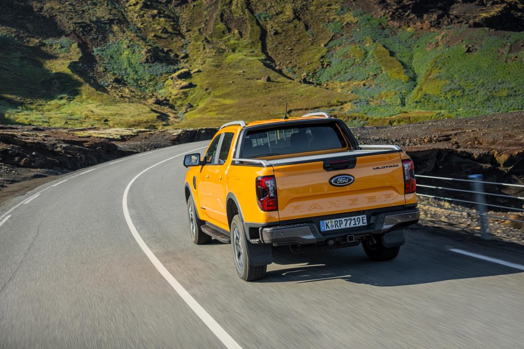 Ranger_Wildtrak_PHEV_009-LOW Ford Ranger PHEV